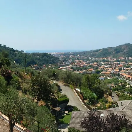 In - Hillside With Garden And Sea View San Salvatore (Genoa)